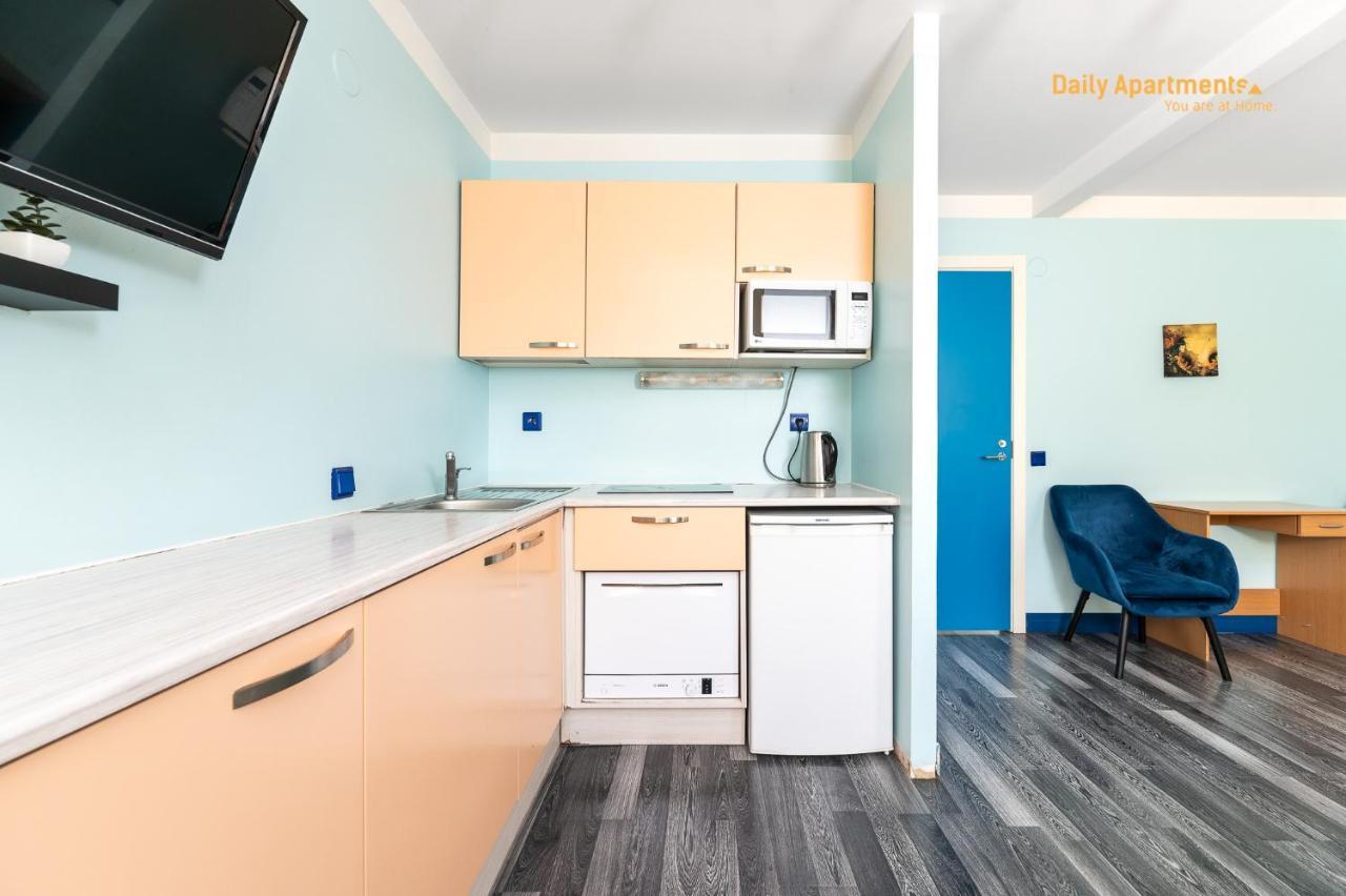 Daily Apartments - Duplex Apartment Tallinn Buitenkant foto