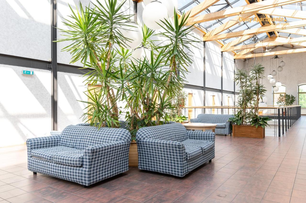 Daily Apartments - Duplex Apartment Tallinn Buitenkant foto