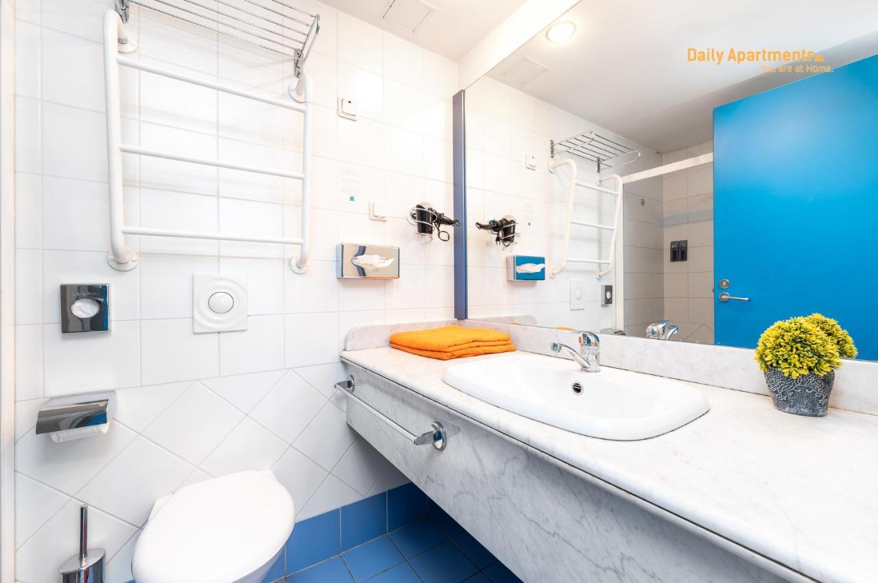 Daily Apartments - Duplex Apartment Tallinn Buitenkant foto
